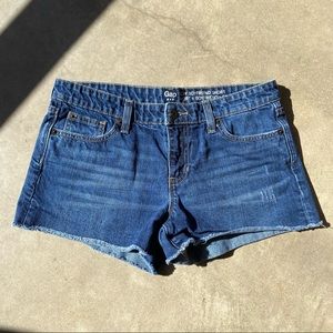 Gap woman’s denim jean shorts